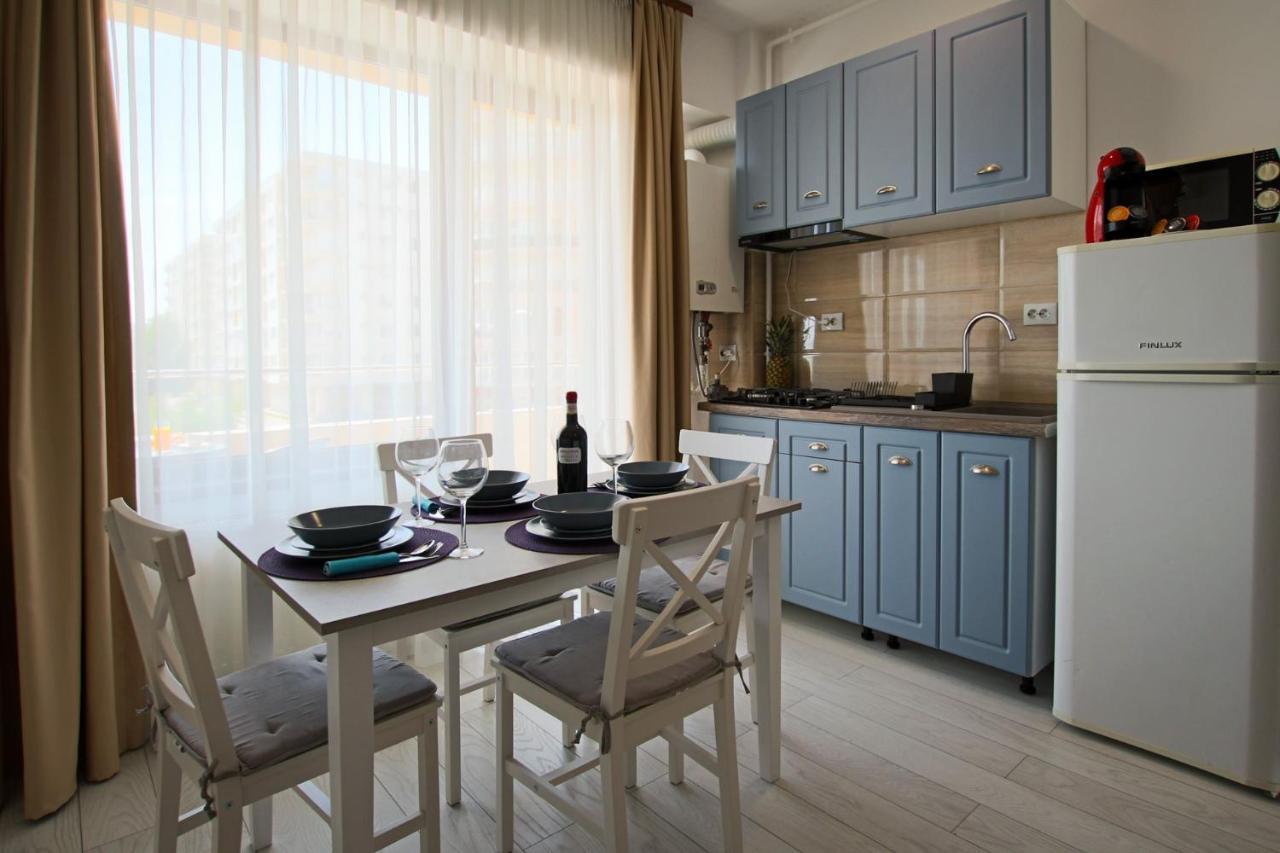 Fratelli Apartments Summerland Mamaia Εξωτερικό φωτογραφία
